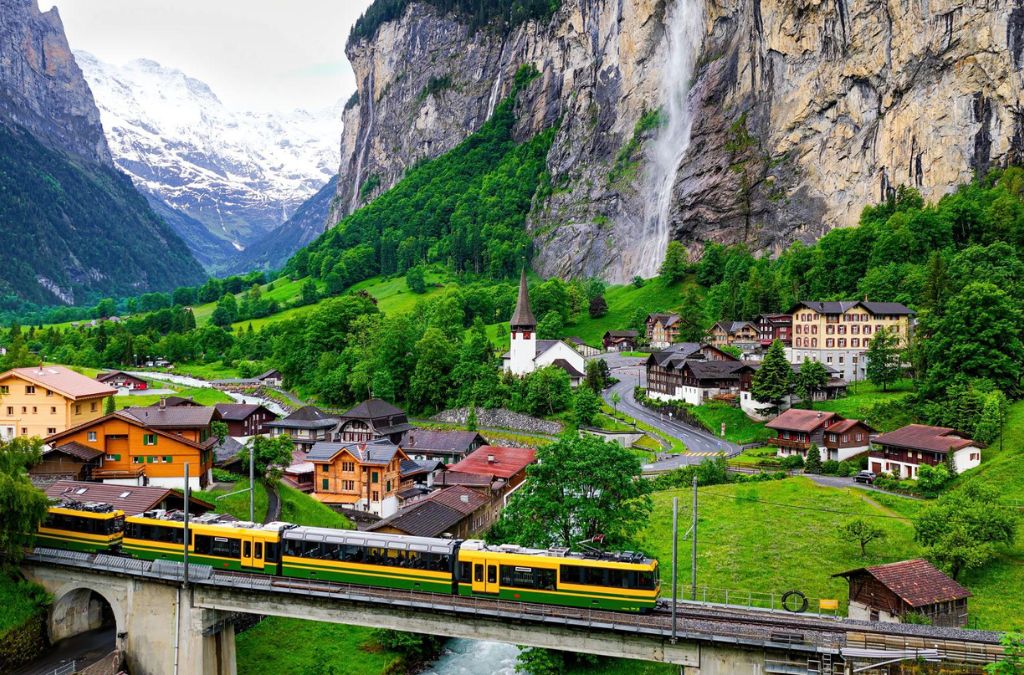 tuyến Interlaken - Lauterbrunnen
