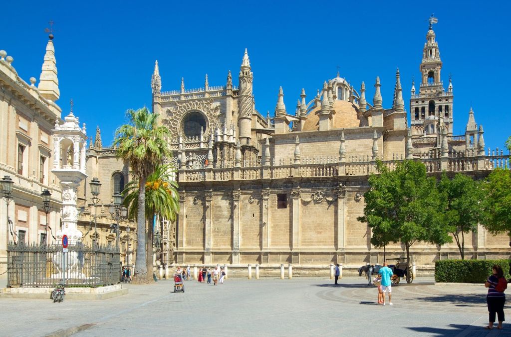 Nhà thờ Seville và tháp La Giralda Tây Ban Nha