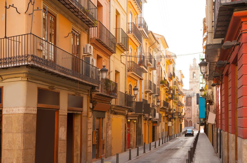 Khu phố cổ El Carmen tại Valencia Tây Ban Nha