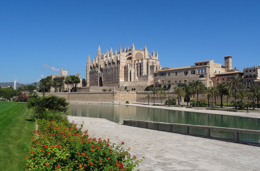  Nhà thờ La Seu tại Palma de Mallorca