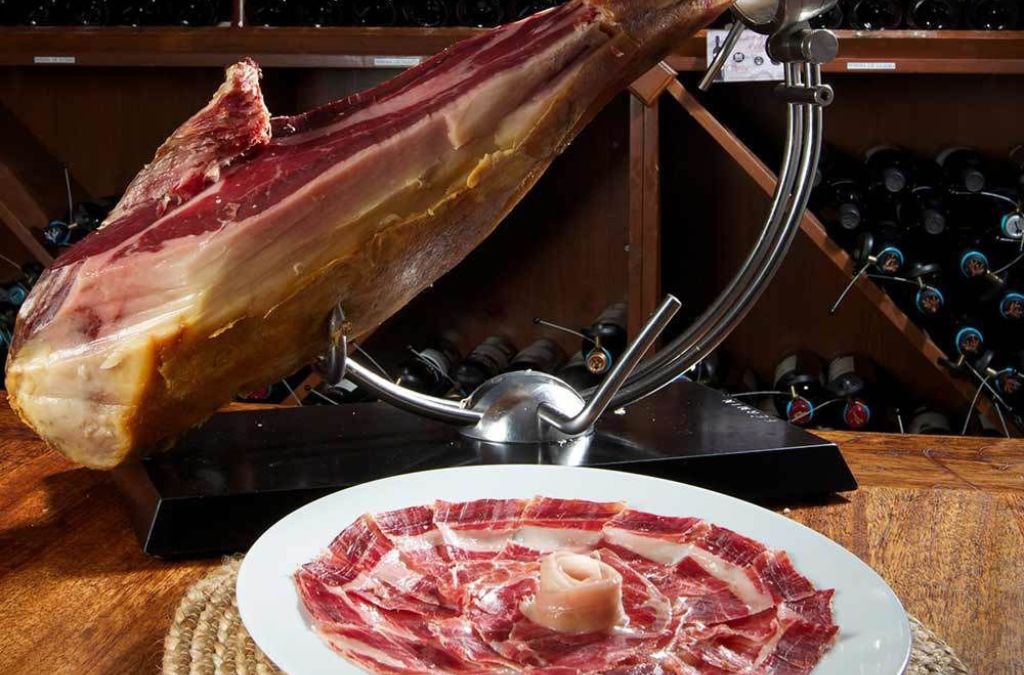 Món giăm bông Jamón Ibérico của Tây Ban Nha