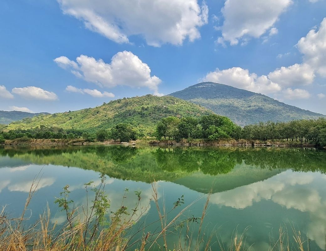 Cảnh quan rừng núi tại Ma Thiên Lãnh.