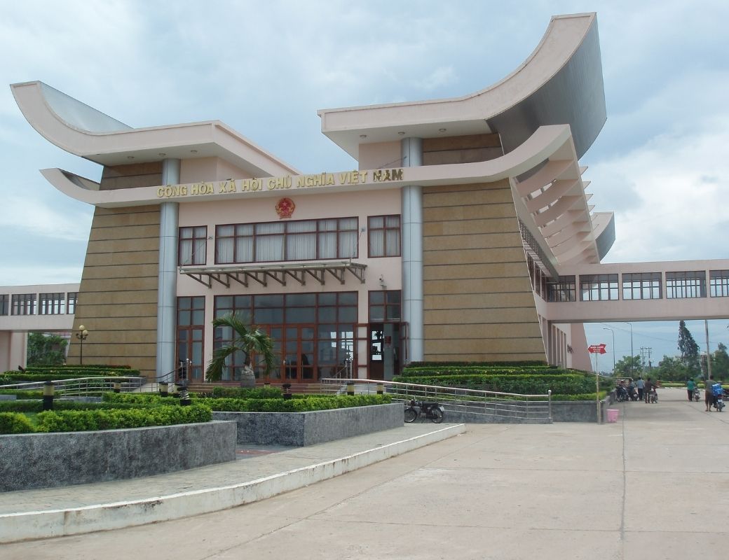 Cửa khẩu Quốc tế Mộc Bài nhìn từ khu vực bên ngoài.