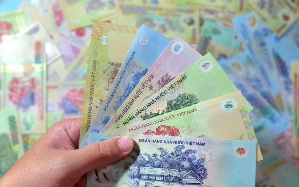 Chuẩn bị tiền mặt và vật dụng cần thiết khi đi Thác Bản Giốc