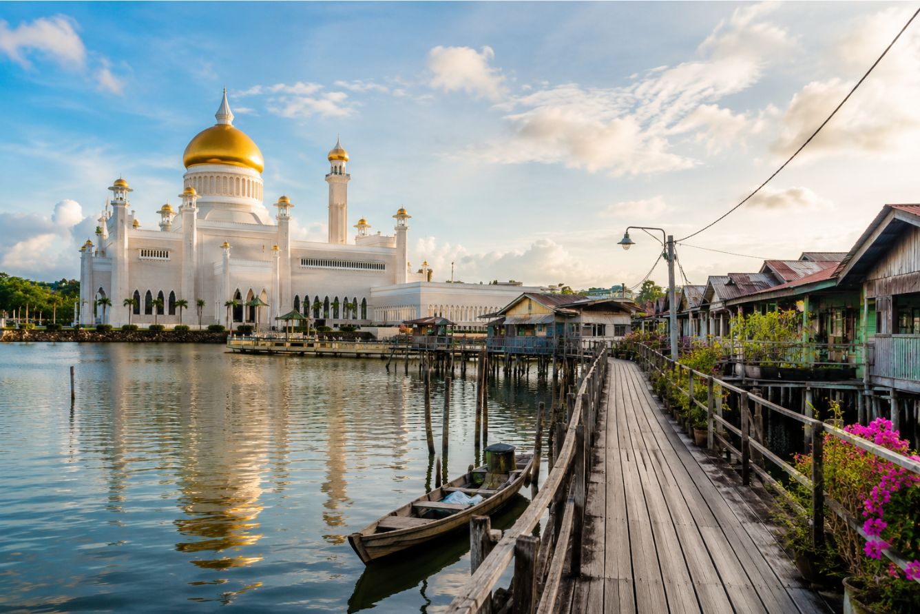 Nhà thờ Hồi giáo và làng nổi Kampong Ayer Brunei