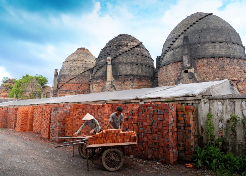 Nhà gốm Mang Thít Vĩnh Long