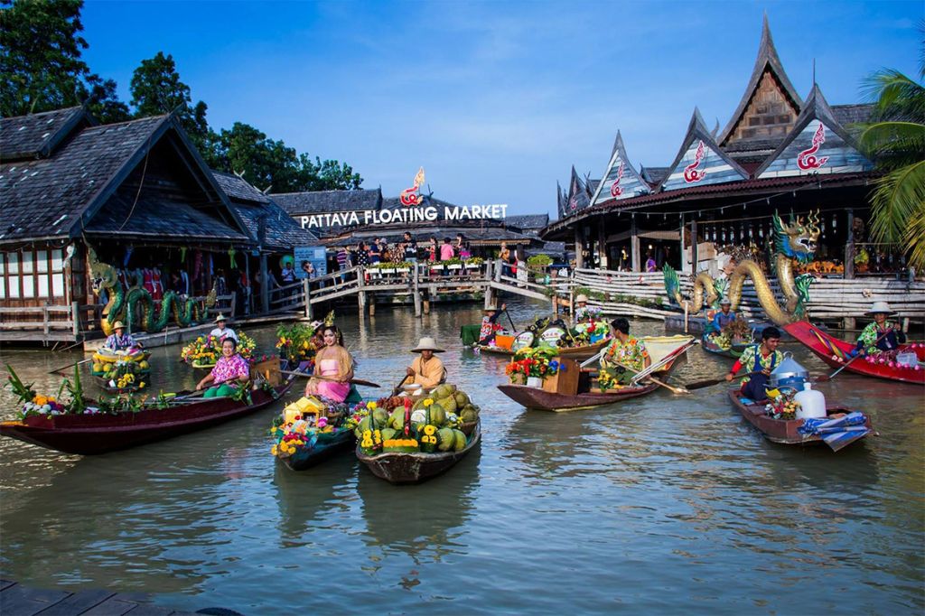 Chợ nổi bốn miền Pattaya