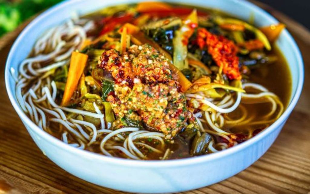 Mì Thukpa Tây Tạng