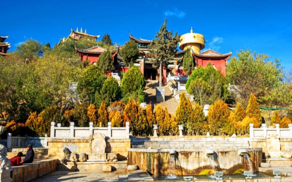 Mùa thu tại thành cổ Dukezong