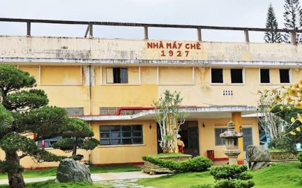 Nhà máy chè cổ 1927 
