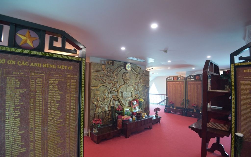 Gian tưởng niệm trang nghiêm