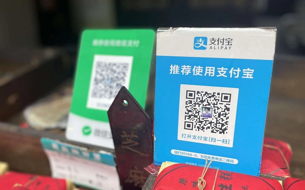 Ứng dụng thanh toán Alipay và Wechat