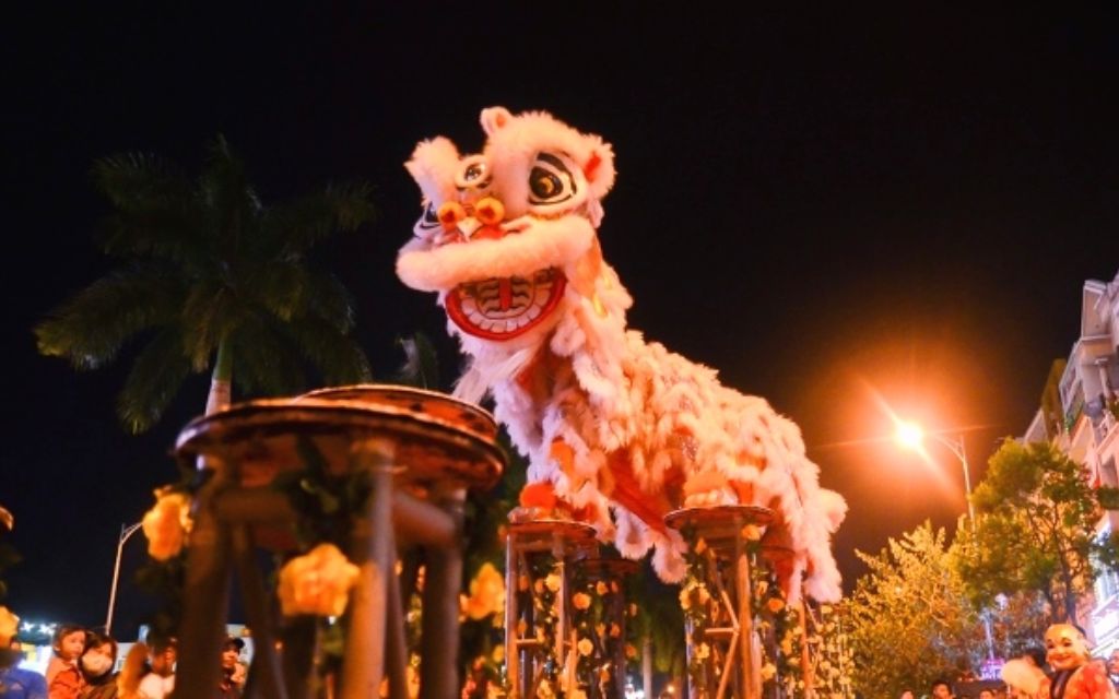 Vui chơi trung thu tại Đà Nẵng