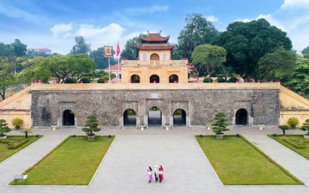 Hoàng thành Thăng Long biểu tượng lịch sử văn hóa Đại Việt qua nhiều thế kỷ