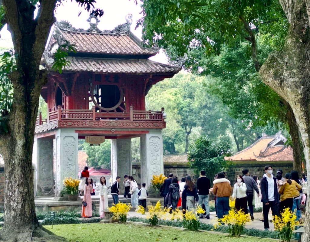Thời điểm đi Văn Miếu