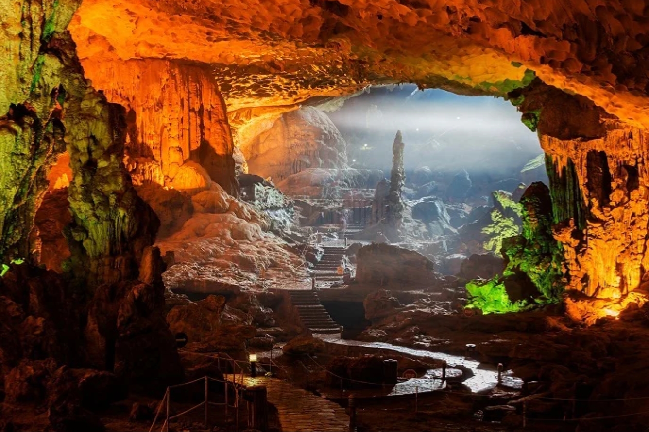 Hang Sửng Sốt