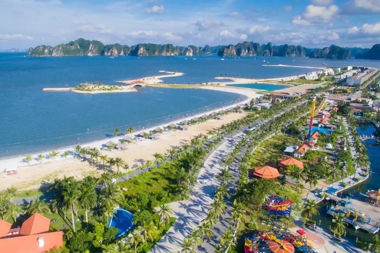 Toàn cảnh đảo Tuần Châu