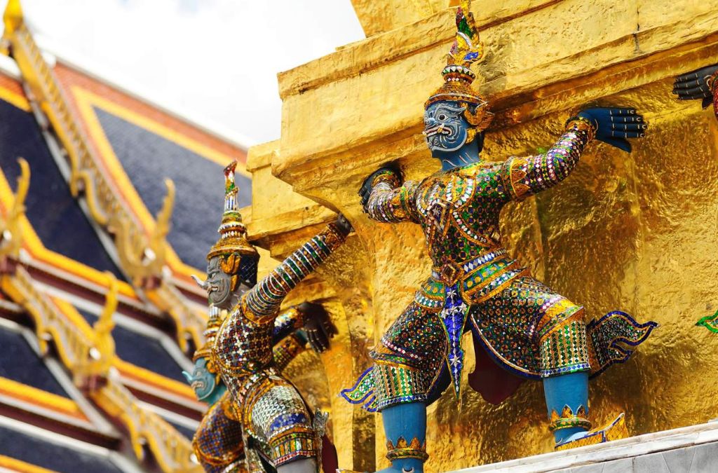 Tượng quỷ thần hộ vệ Yaksha