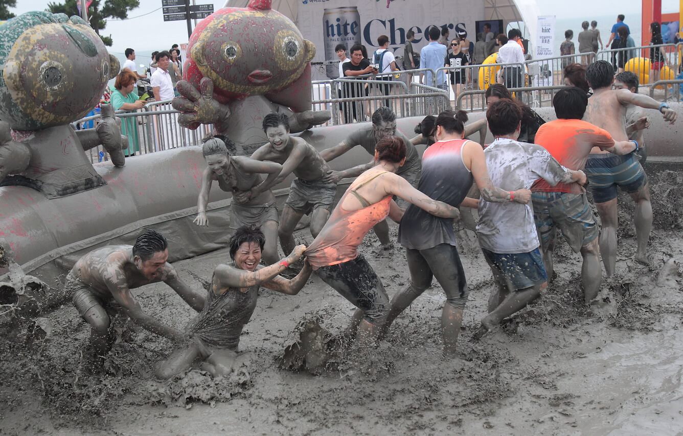 Ngập trong lễ hội bùn Boryeong vui nhộn