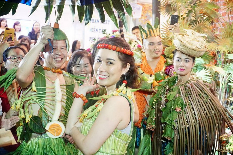 Vietravel tưng bừng tổ chức các hoạt động mừng Ngày Phụ Nữ Việt Nam (20/10/2018)