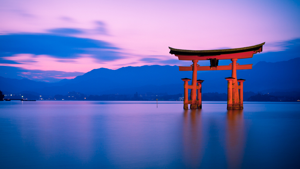 Cánh cổng thiền Torii trong văn hóa Nhật