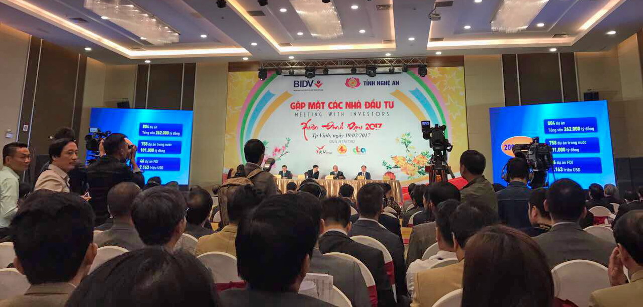 Vietravel đồng hành cùng Hội Nghị gặp mặt các nhà đầu tư Xuân Đinh Dậu 2017 tỉnh Nghệ An
