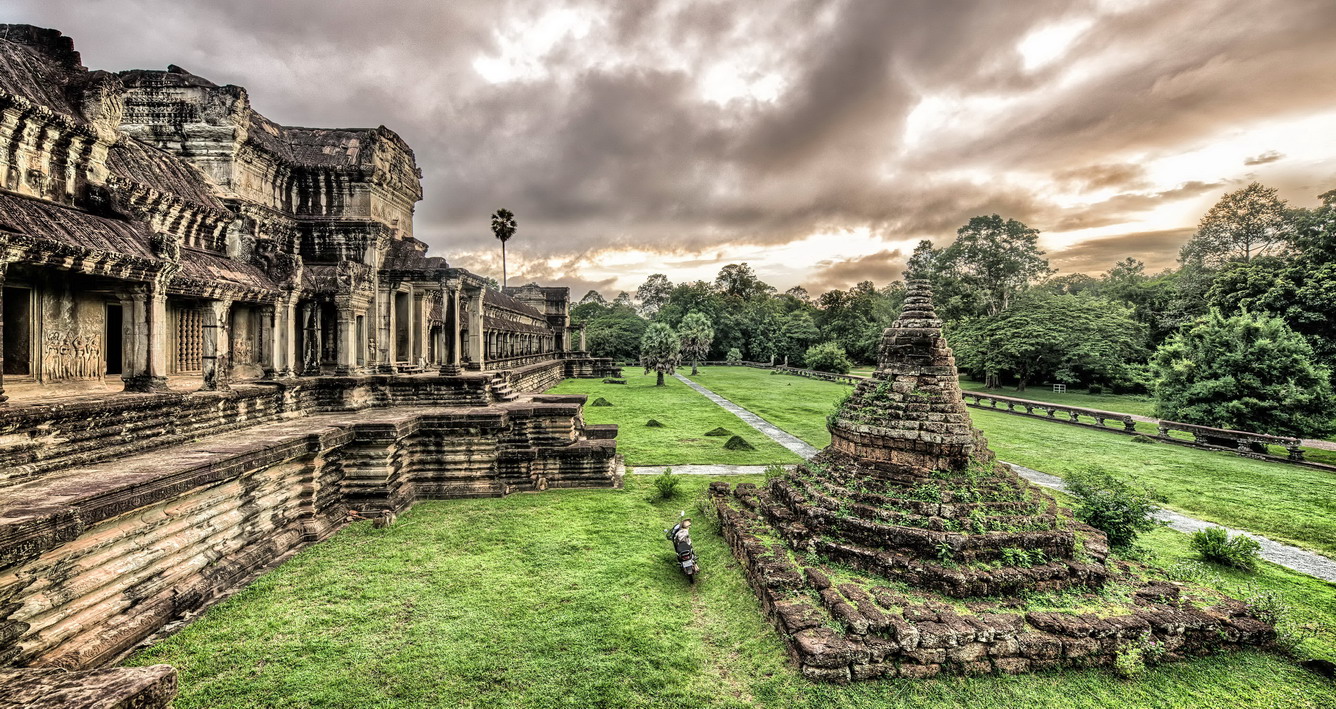 Chạm vào viên ngọc Angkor