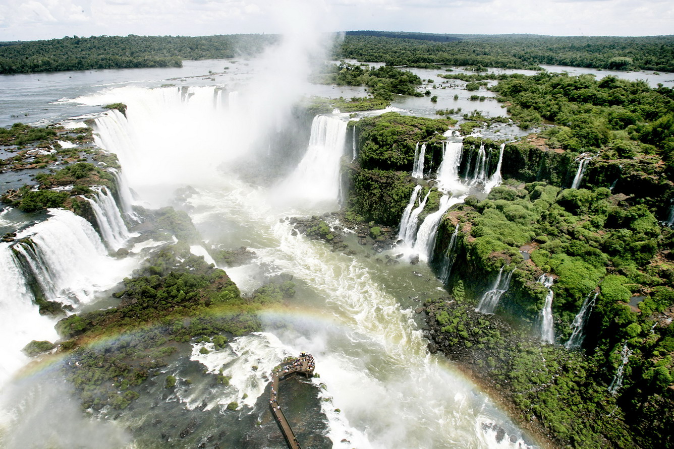 Chinh phục thác nước Iguazu