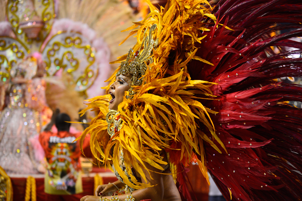 Vòng quanh thế giới mùa lễ hội Carnival