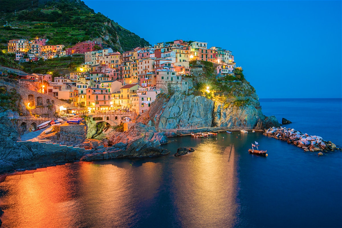 CINQUE TERRE Objek Wisata Terbaik Italia