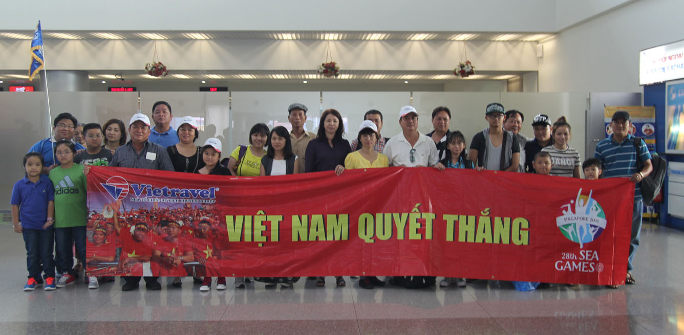 Hơn 300 khách Vietravel cổ vũ cho tuyển U23 Việt Nam trong trận Việt Nam – Thái Lan