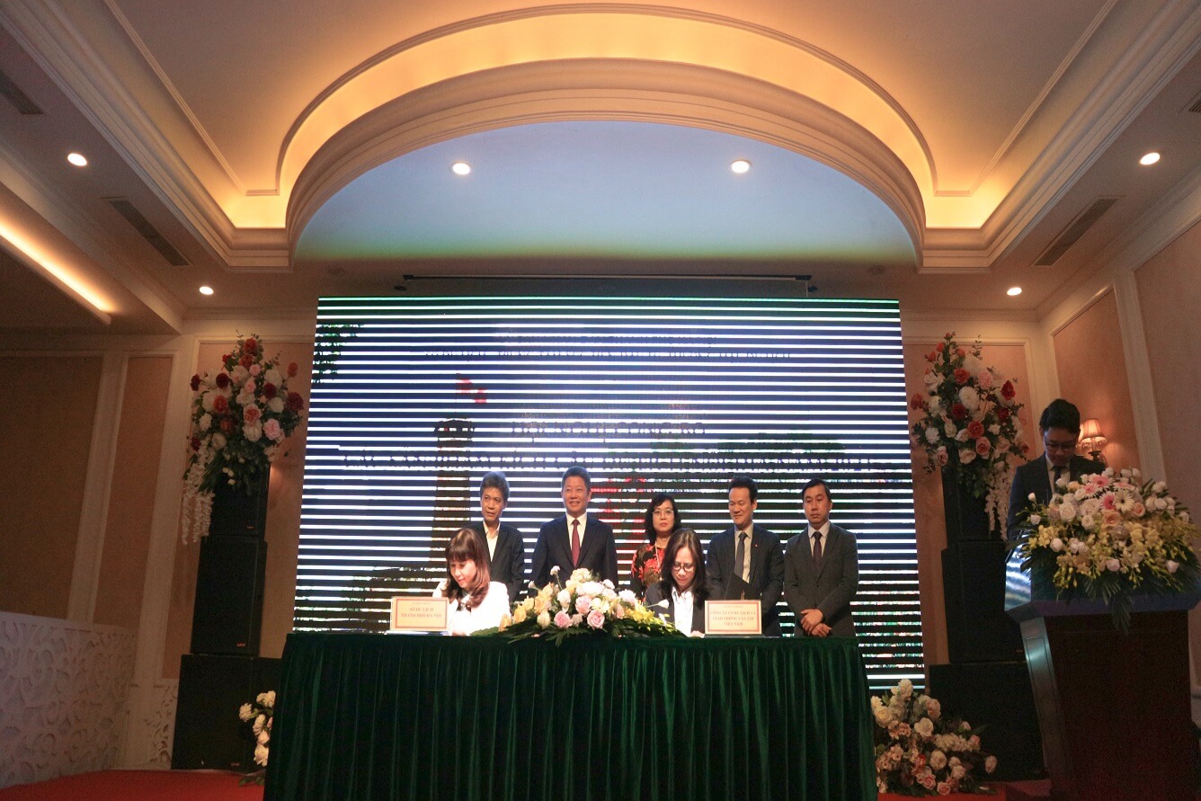 Vietravel cùng Sở Du lịch Thành phố Hà Nội ký kết hợp tác Kích cầu Du lịch nội địa