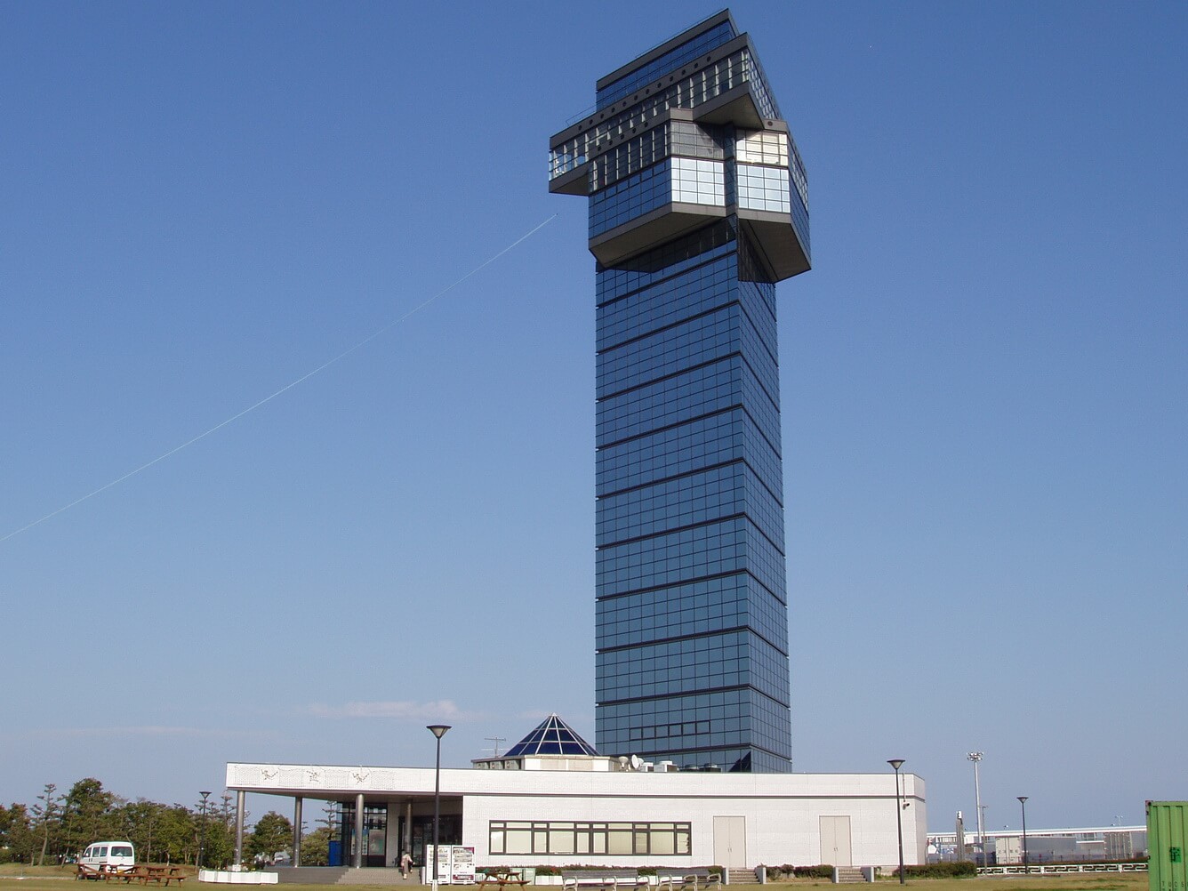 Tháp Marine Tower Oarai