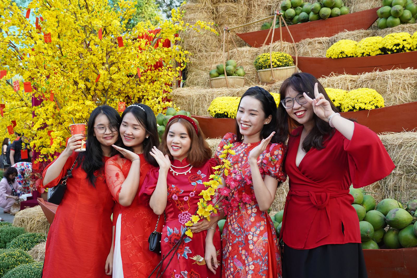 Khám phá Lễ hội Tết Việt, chọn hành trình du xuân như ý