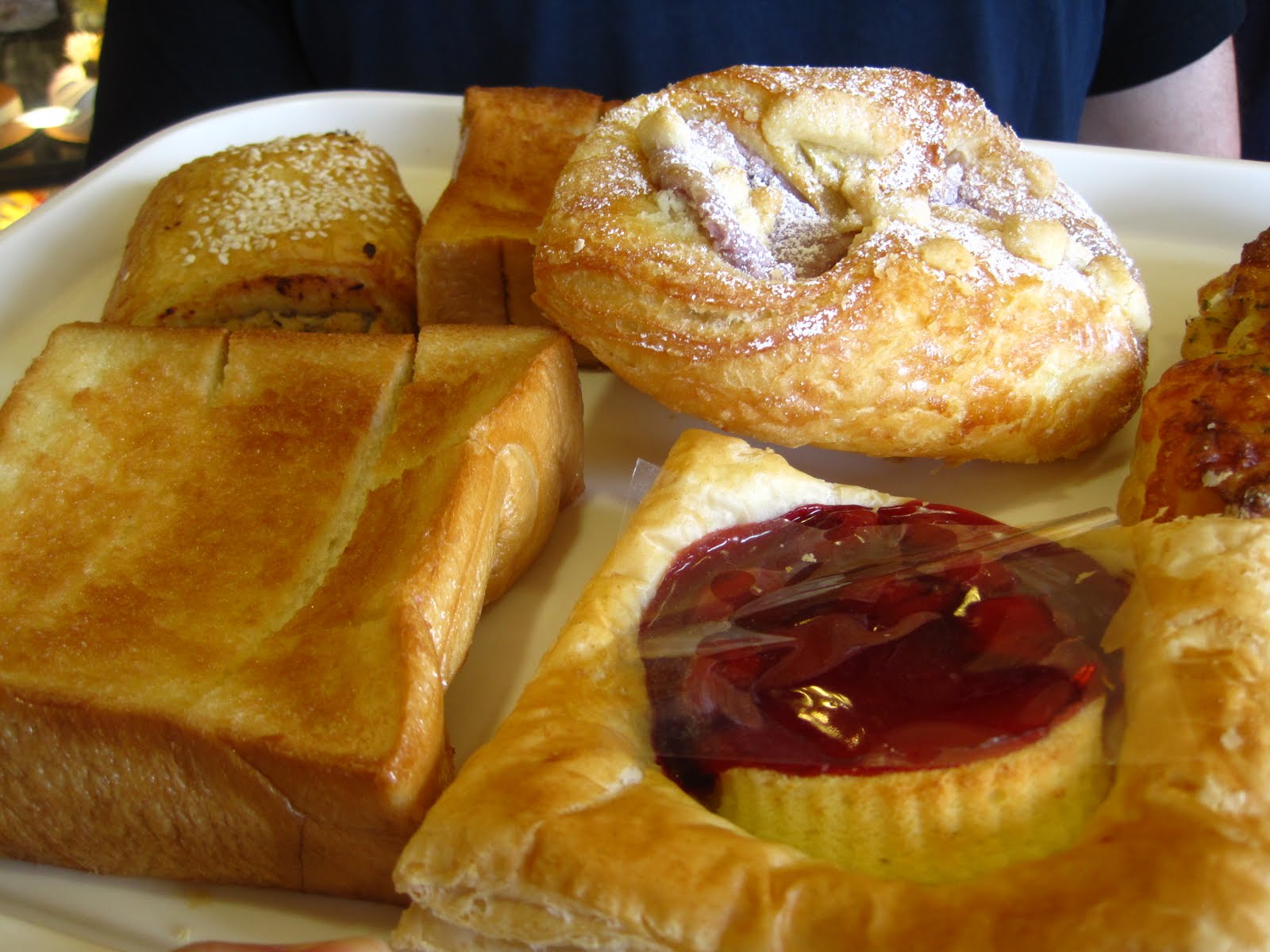 10. Taiwanese Puff Pastry bread