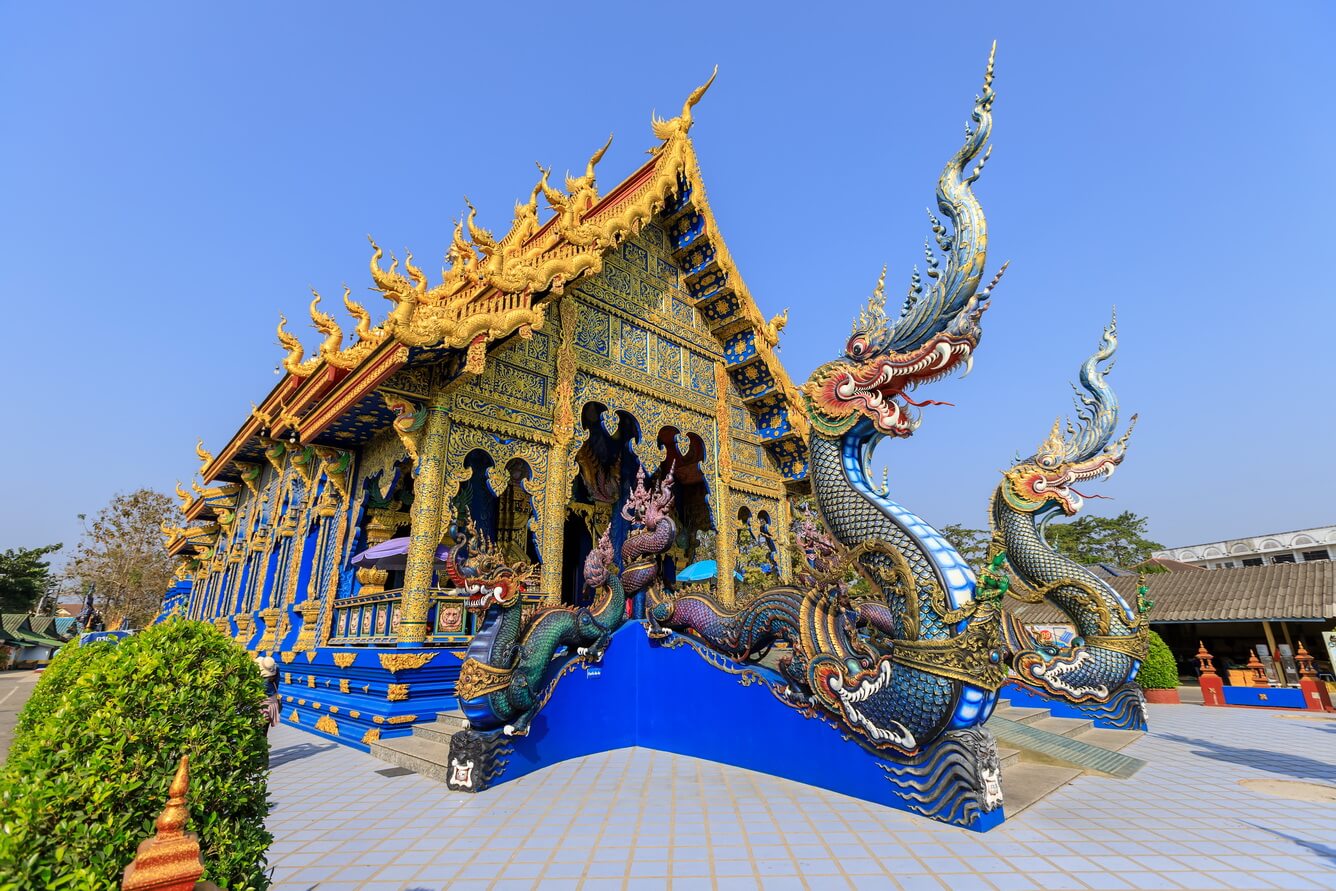 Đến Chiang Rai thăm Chùa Trắng Chùa Xanh độc đáo