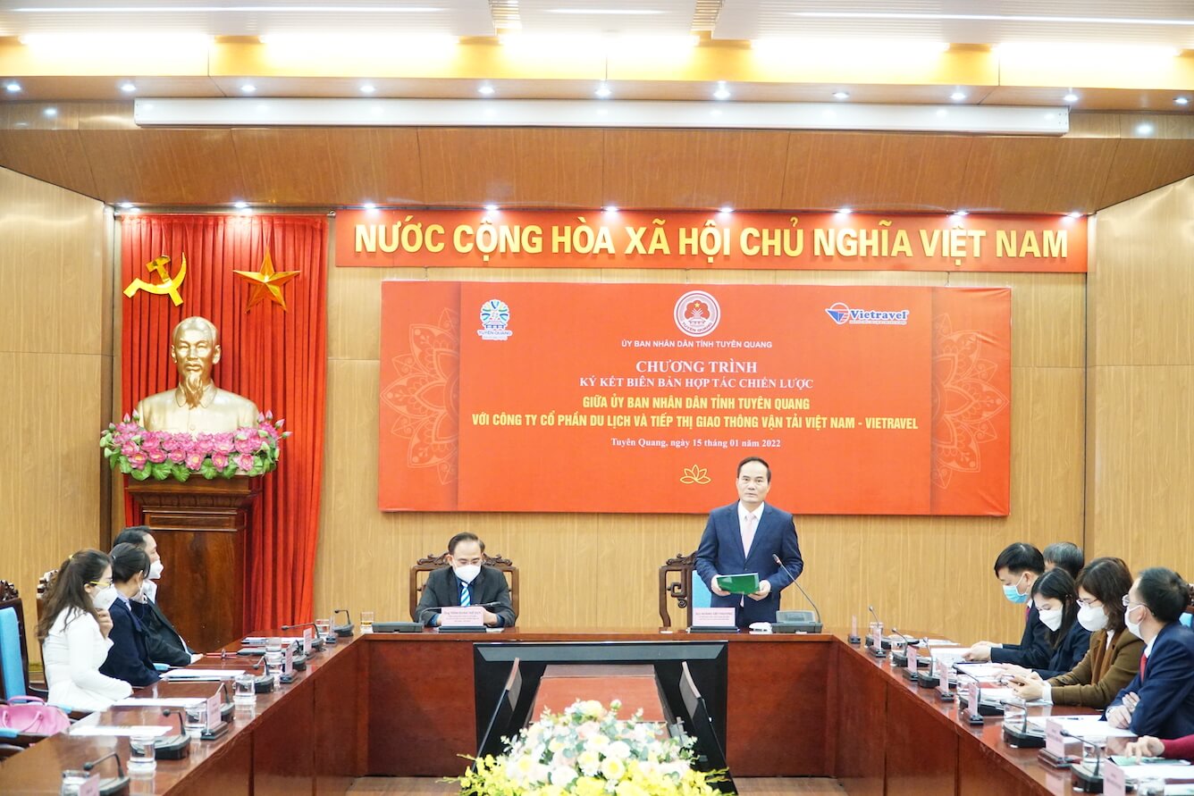 Vietravel và UBND tỉnh Tuyên Quang ký kết hợp tác chiến lược thúc đẩy phát triển du lịch