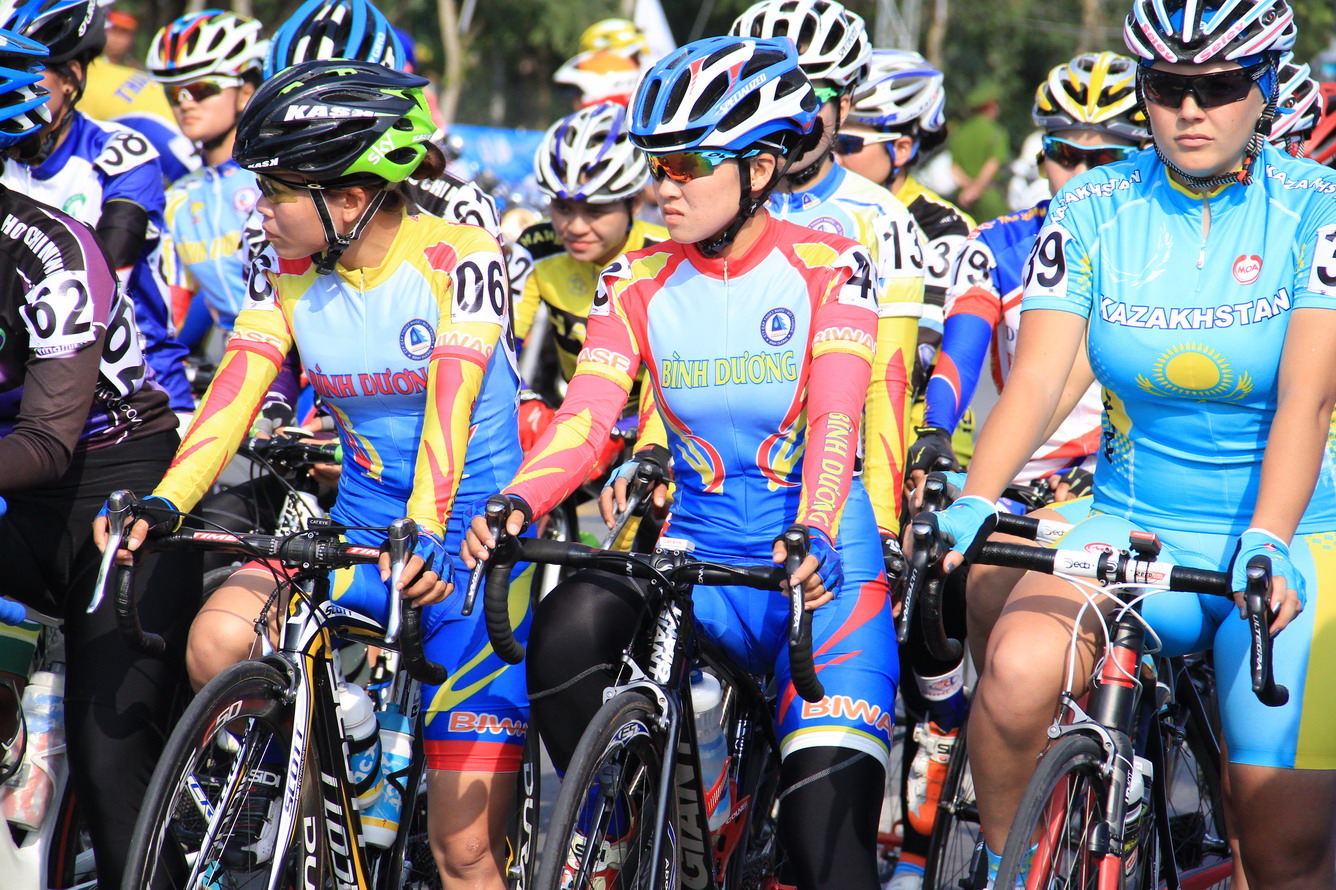 Vietravel tài trợ Giải Xe đạp nữ Quốc tế Bình Dương