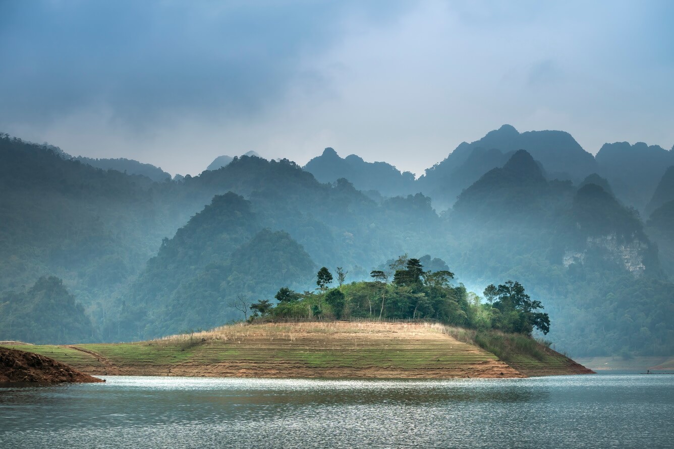Hồ Na Hang - điểm đến thơ mộng của Tuyên Quang