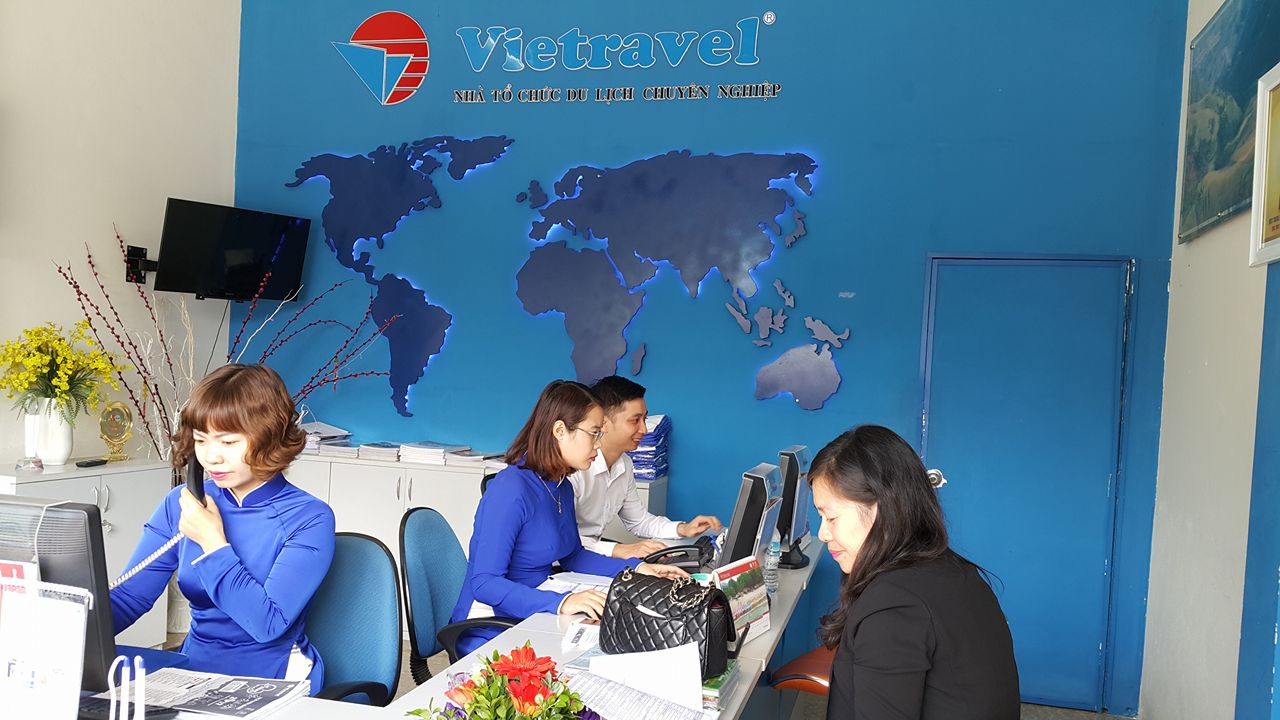 Ngày Hội tư vấn Du lịch Vietravel Quảng Ninh: Tour nội địa đặc sắc