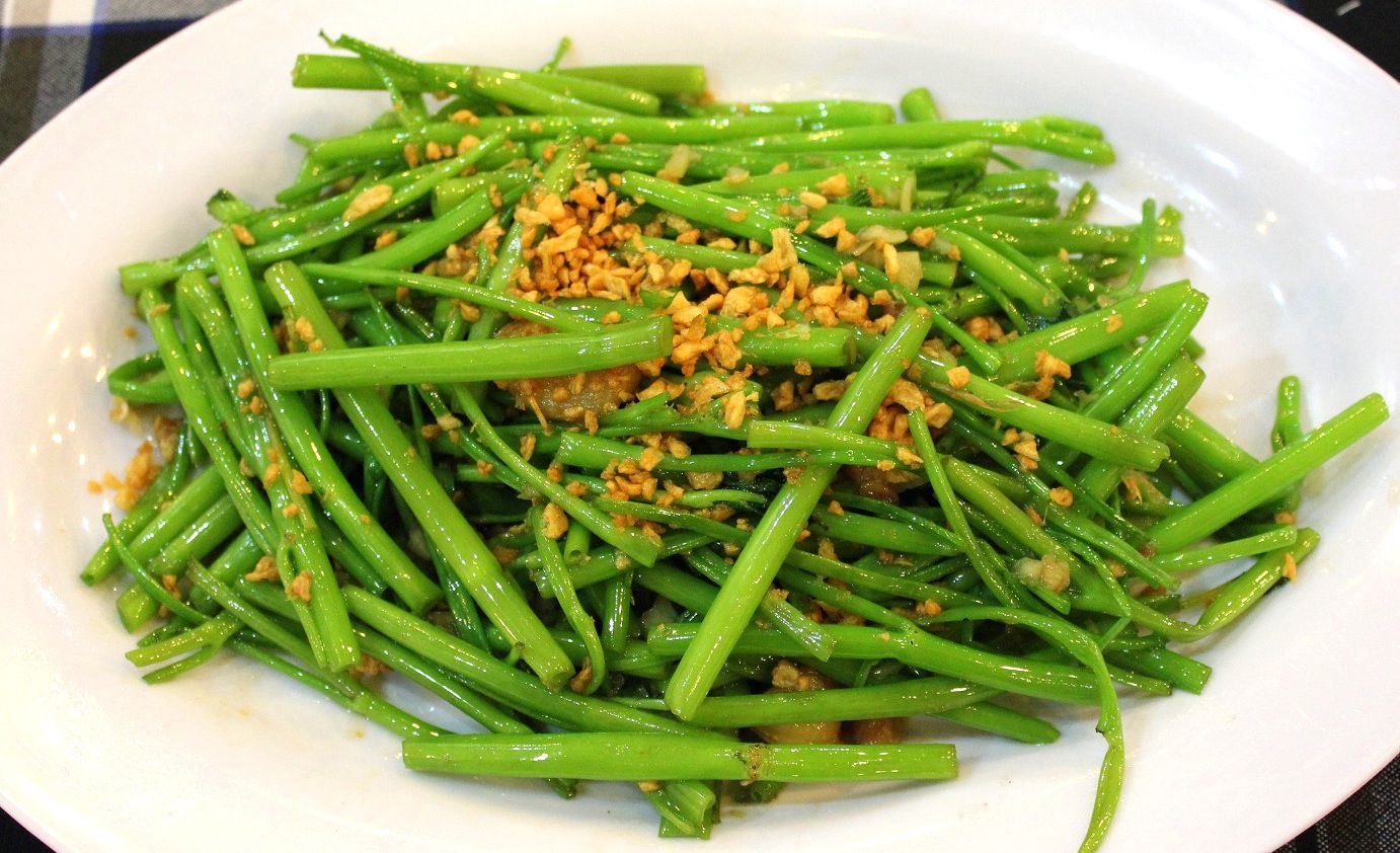 Rau Muong (Stir-Fried Water Spinach)