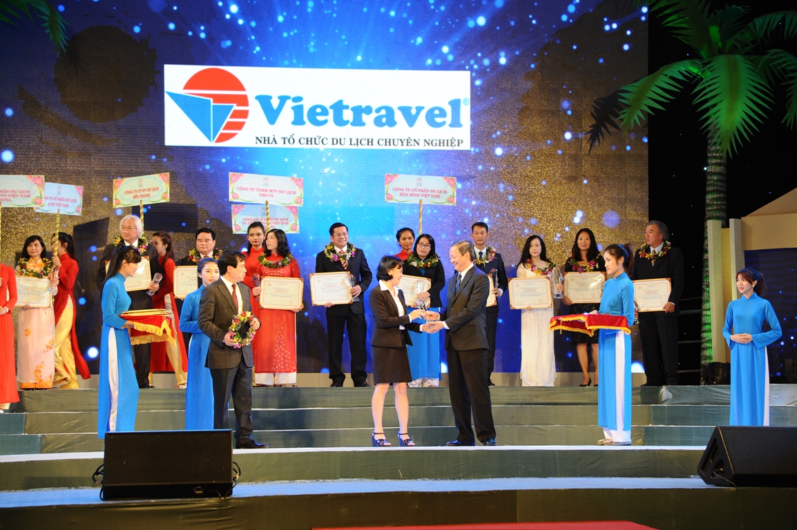 Vietravel đạt 5 giải thưởng lớn tại Ngày hội Du lỊch TP.HCM 2016