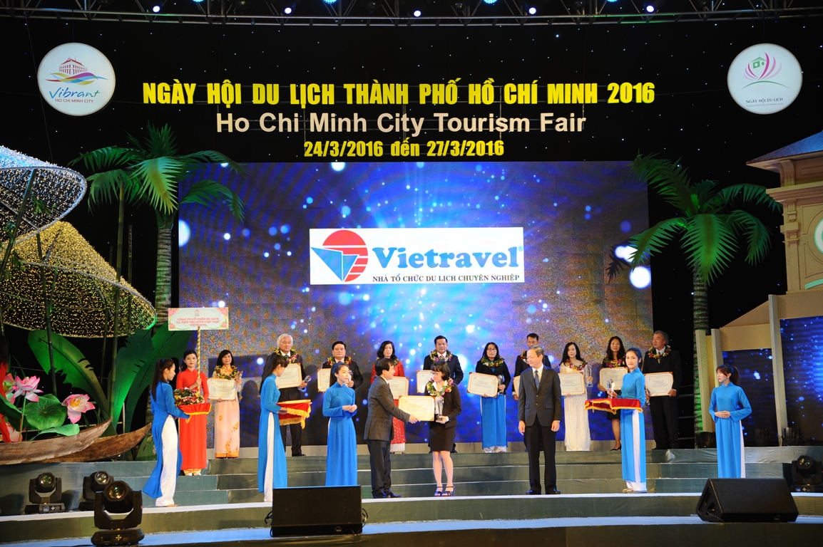 Vietravel đạt 5 giải thưởng lớn tại Ngày hội Du lỊch TP.HCM 2016