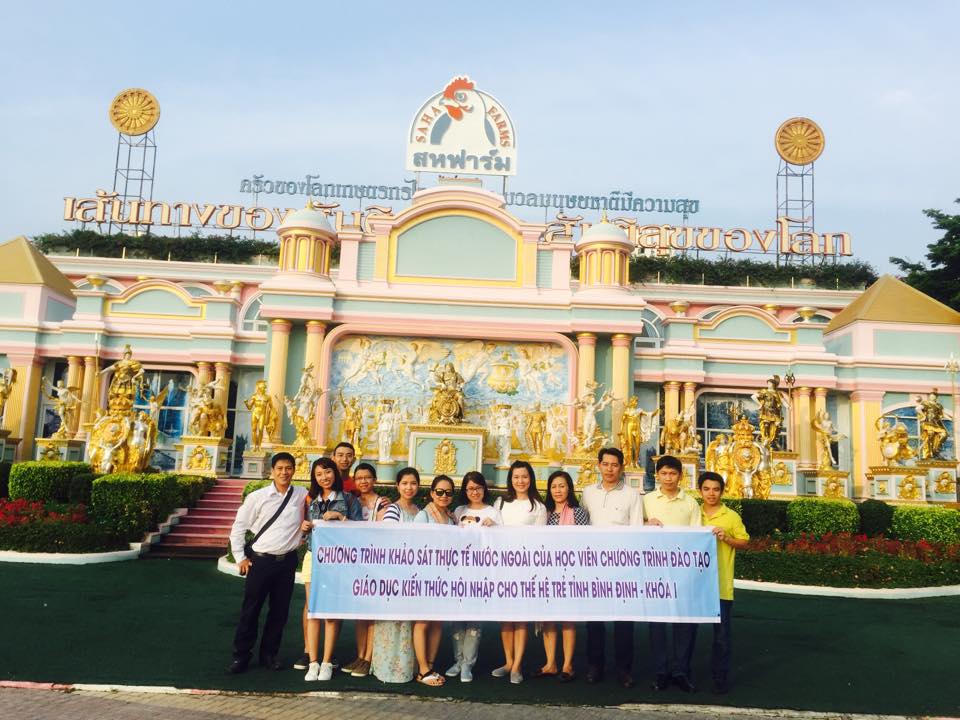 Vietravel tổ chức tour cho đoàn học viên trẻ xuất sắc khảo sát mô hình phát triển du lịch Thái Lan
