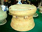    Hơn 1000 cổ vật quý được trưng bày và bán đấu giá công khai tại Hà Nội