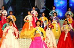 Giao lưu văn hóa trình diễn trang phục truyền thống Hàn Quốc năm 2008