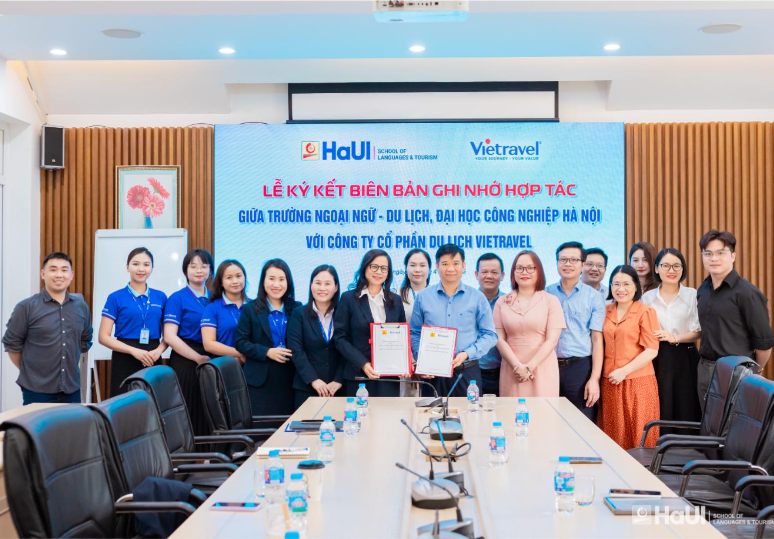 Vietravel ký kết MOU với Trường Đại học Ngoại ngữ - Du lịch, Đại học Công nghiệp Hà Nội