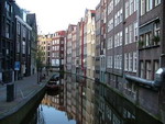 Amsterdam, một màu da cam