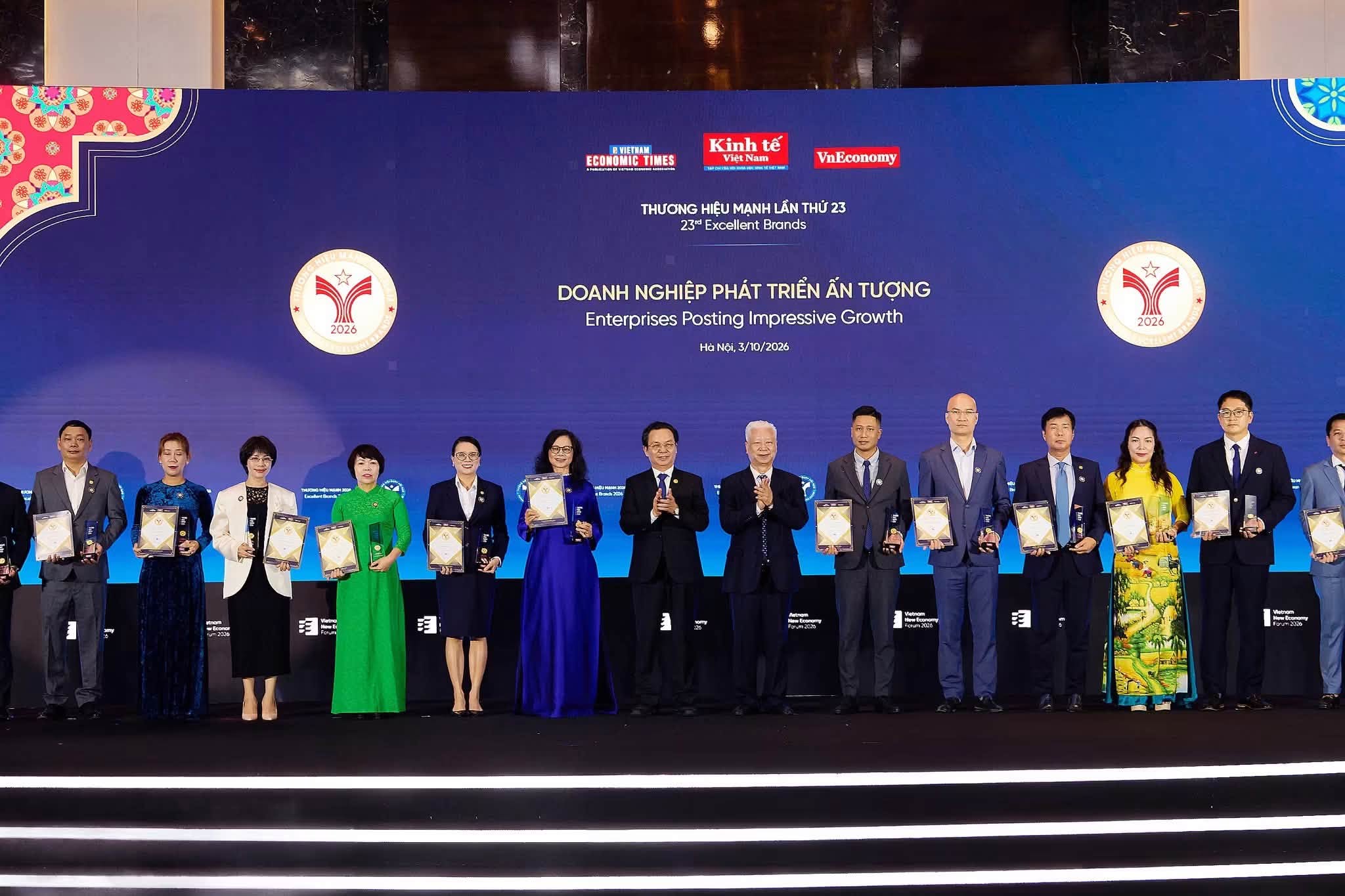 Vietravel được vinh danh “Doanh nghiệp phát triển ấn tượng 2026”