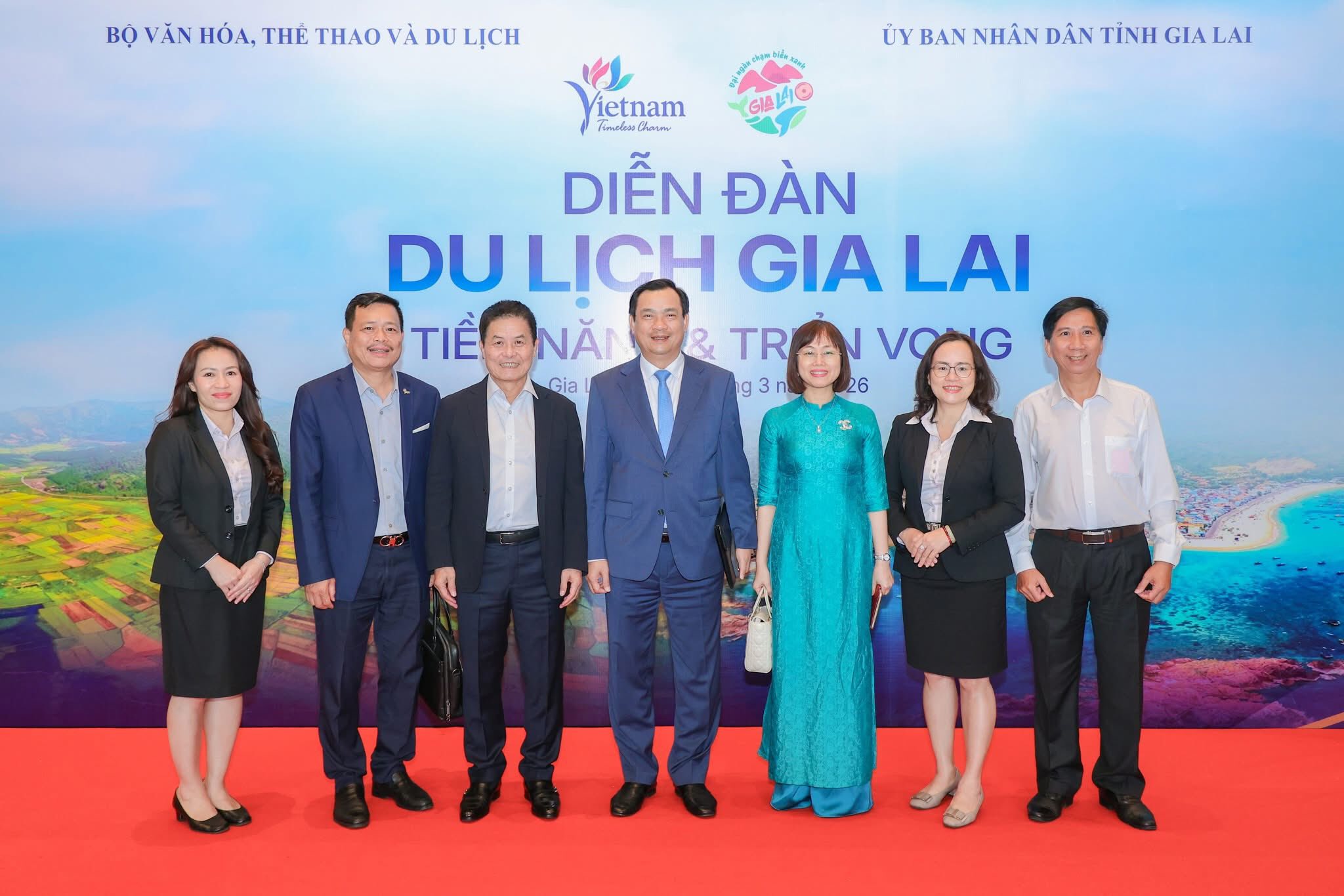 Chủ tịch HĐQT Tập đoàn du lịch Vietravel tham dự diễn đàn “Du lịch Gia Lai – tiềm năng và triển vọng